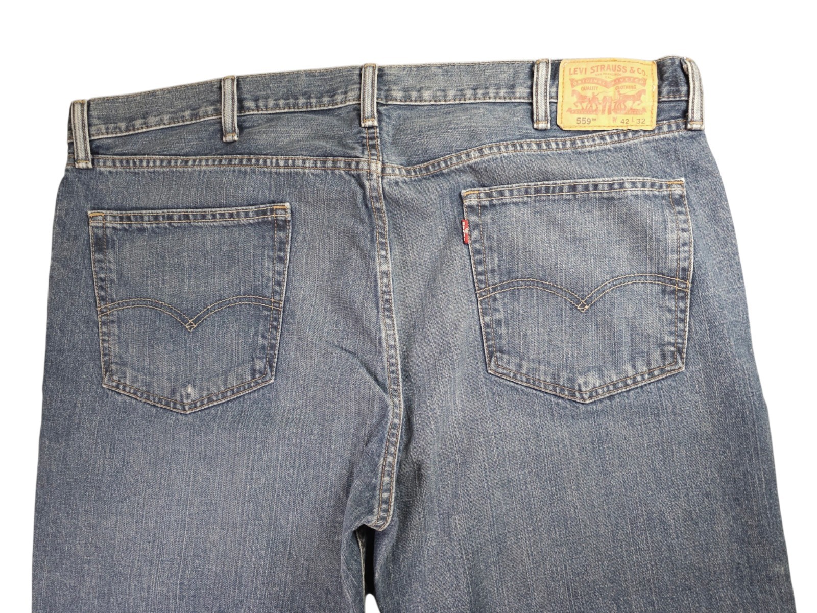 Levi Strauss 559 W42 – L32 Men’s Relaxed Fit Straight Leg Men’s Jeans