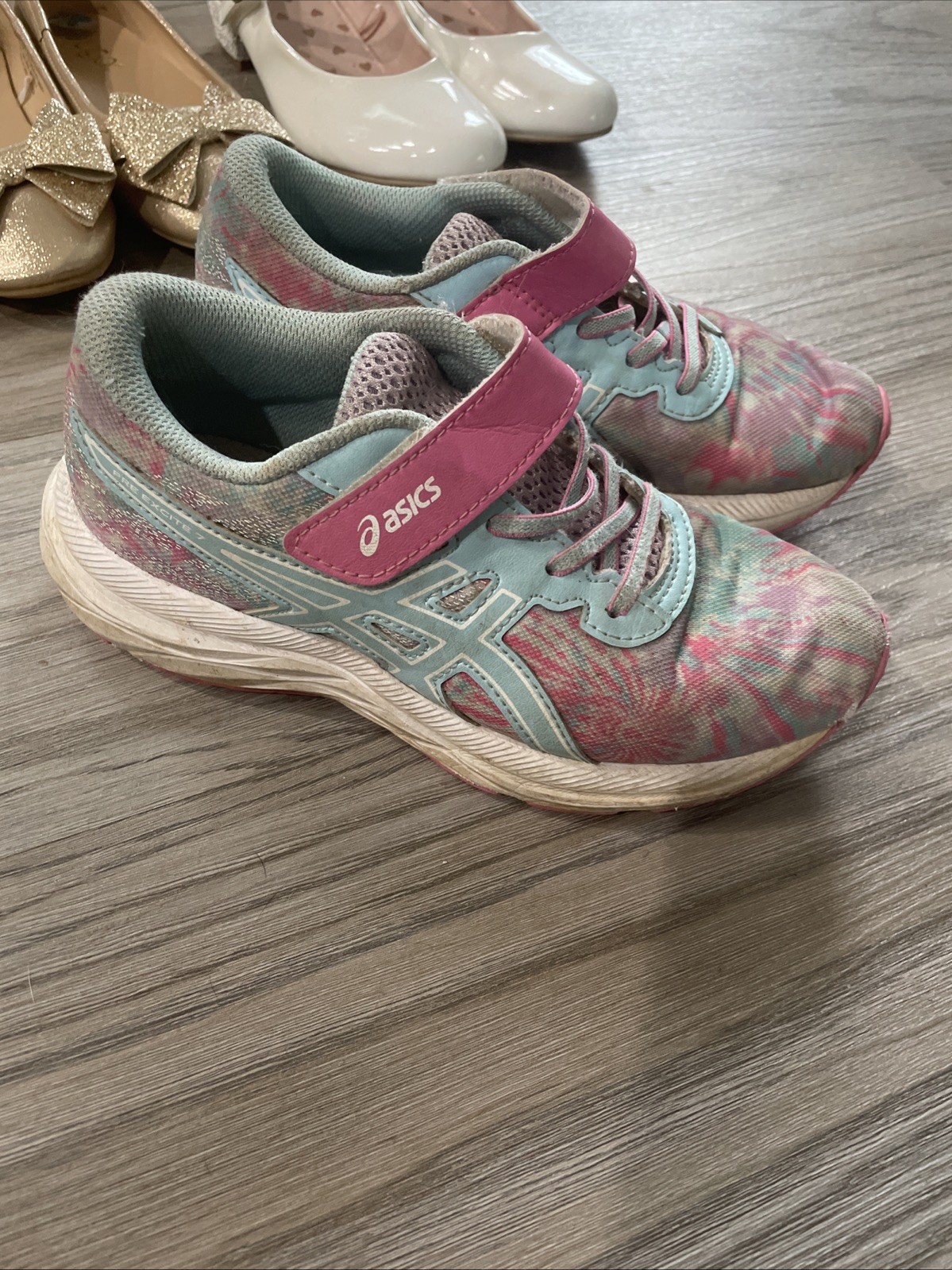 Girls Shoes Mixed Lot Kids Size 2 ASICS Dress Shoes School Play Shoes