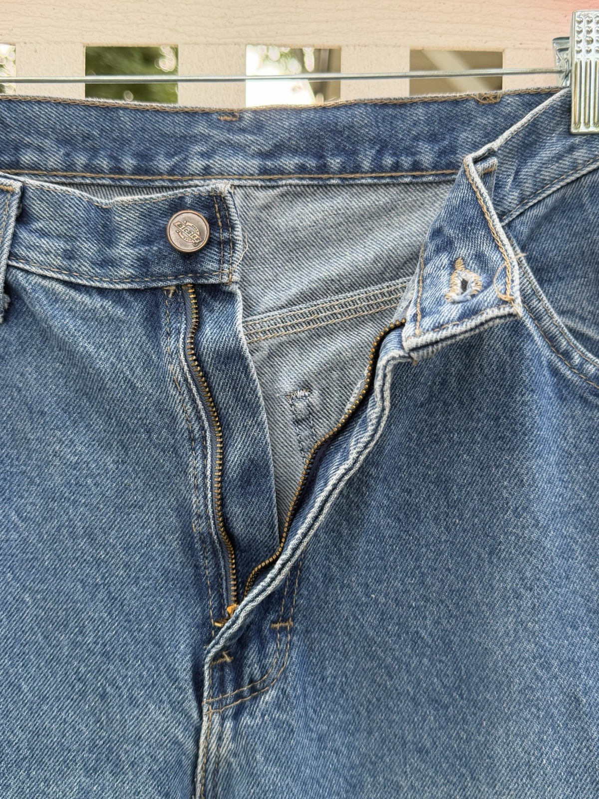 Dickie’s 7-Pocket 32×31 (actual sz.) Carpenter Blue Jeans Work Pants Hammer Loop