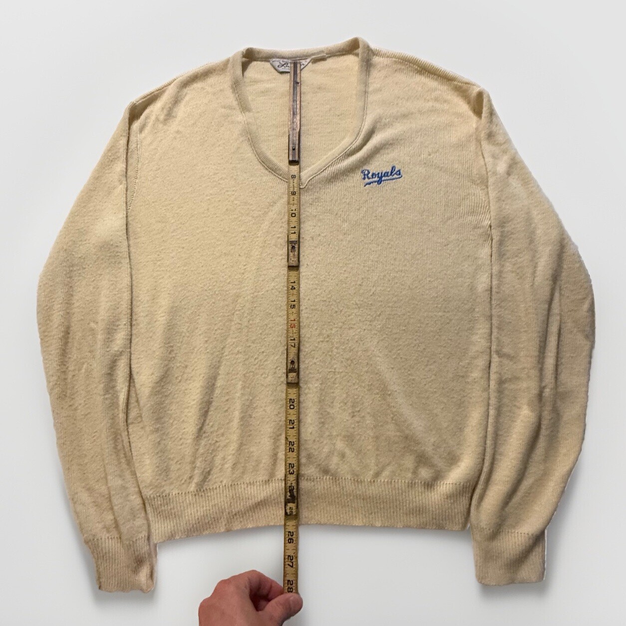 Vintage Kansas City Royals Lancer Sweater Men’s Large V-Neck Beige Pullover