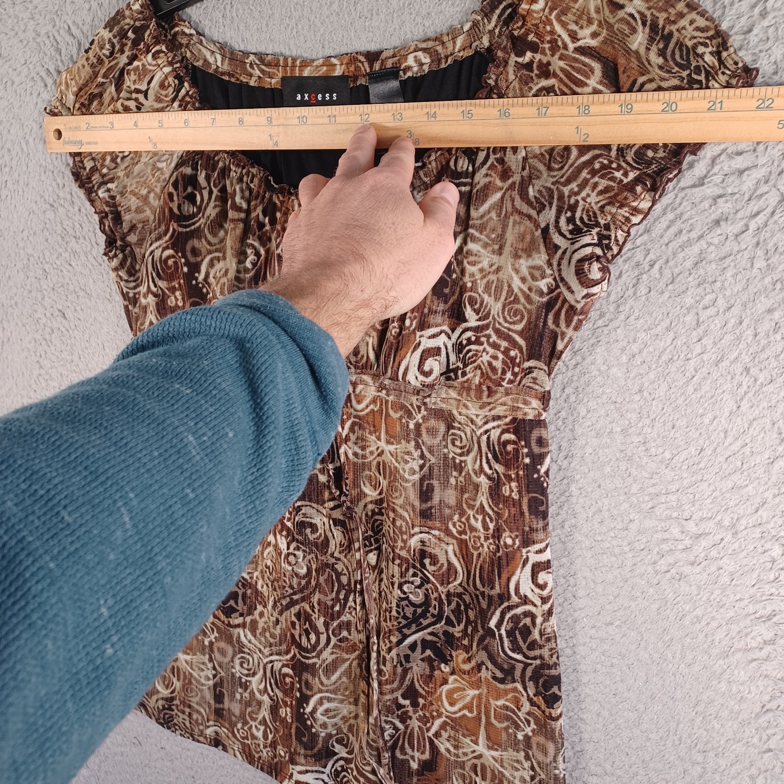 Axcess Womens Brown Blouse Top Size Medium Lined Sleeveless Geometric Aztec Soft