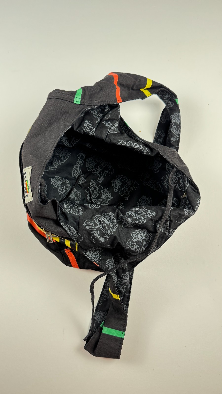Bob Marley Drawstring Shoulder Bag Medium Graphic Print Rasta Colors Adjustable