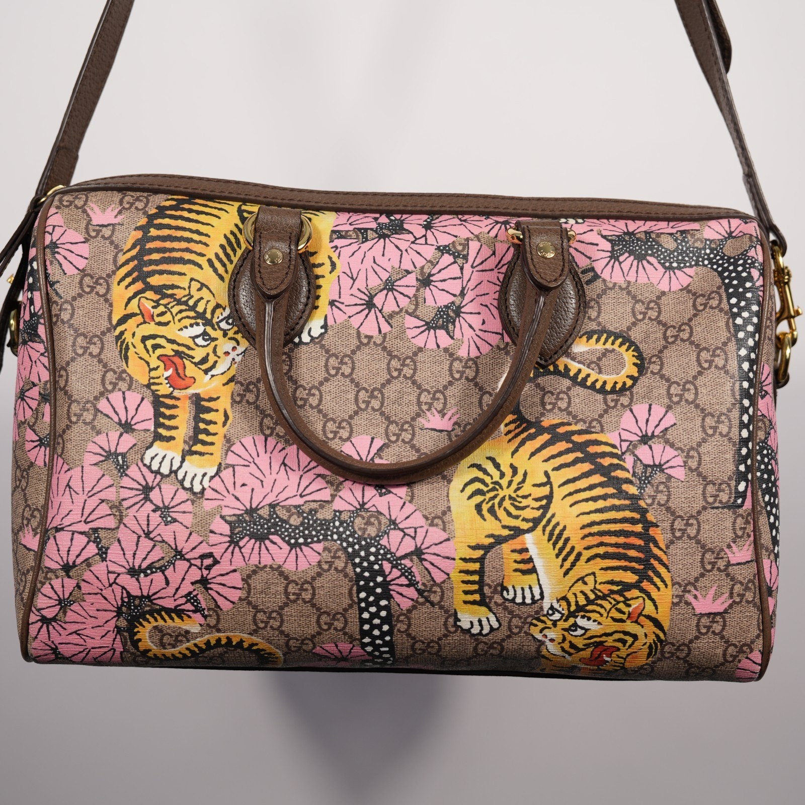 Gucci GG Supreme Monogram Bengal Medium Boston Beige Pink