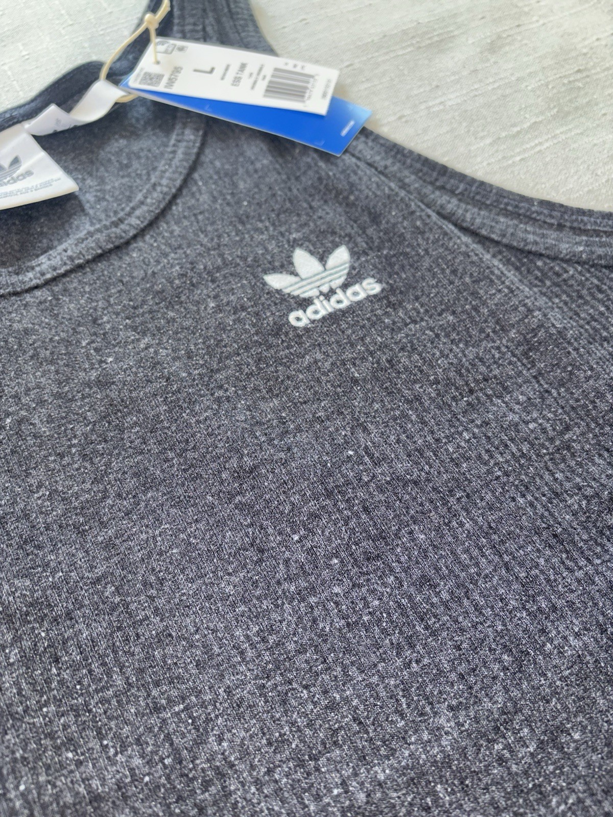 Adidas Originals Men’s Trefoil Essentials Tank Top Shirt Black Charcoal IW5795