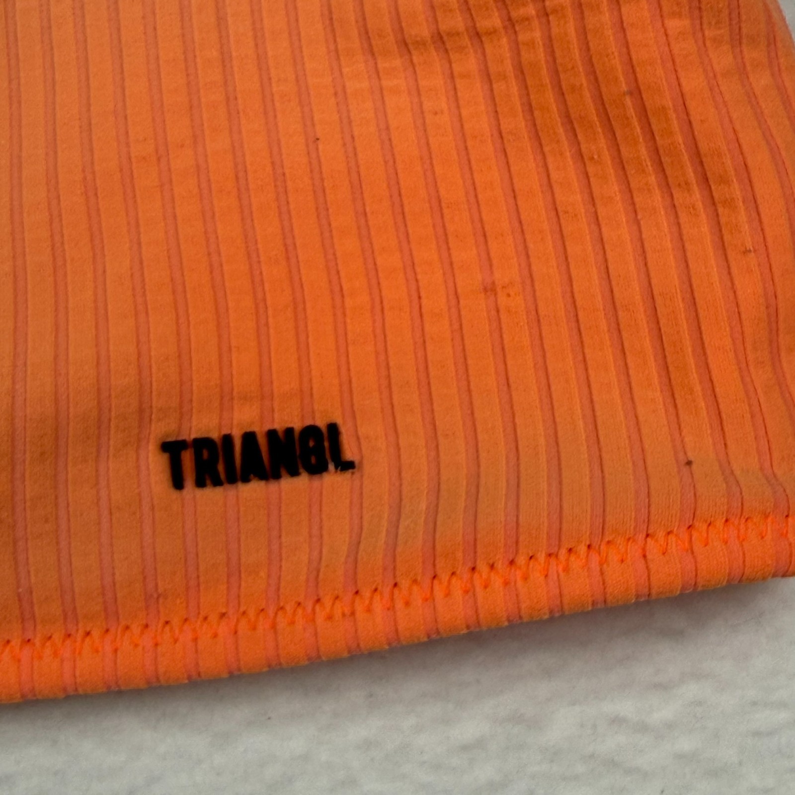 Triangl Bikini Top Women’s Size Medium Orange Adjustable Staps