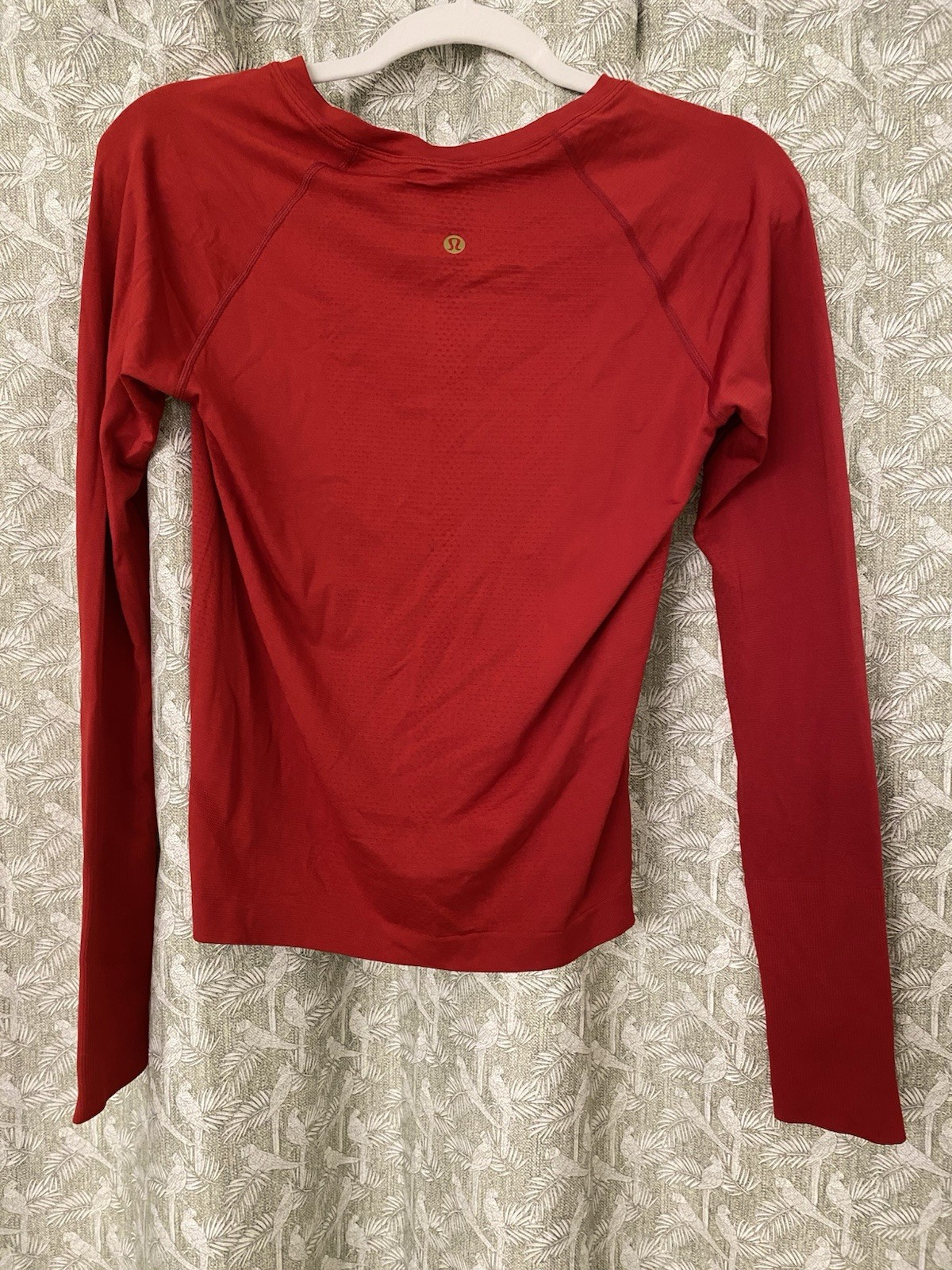 Lululemon Swiftly Tech Long Sleeve 2.0 Size 8 Dark Red Running Athletic Top