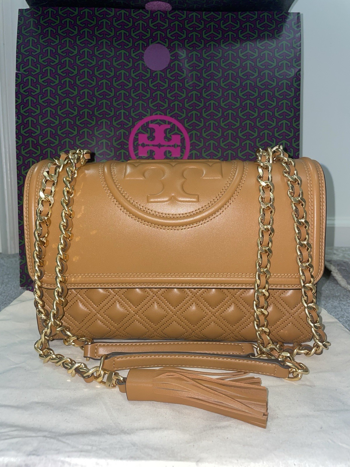 Tory Burch Medium Fleming Shoulder Bag Leather Color-Caramel Retail $595