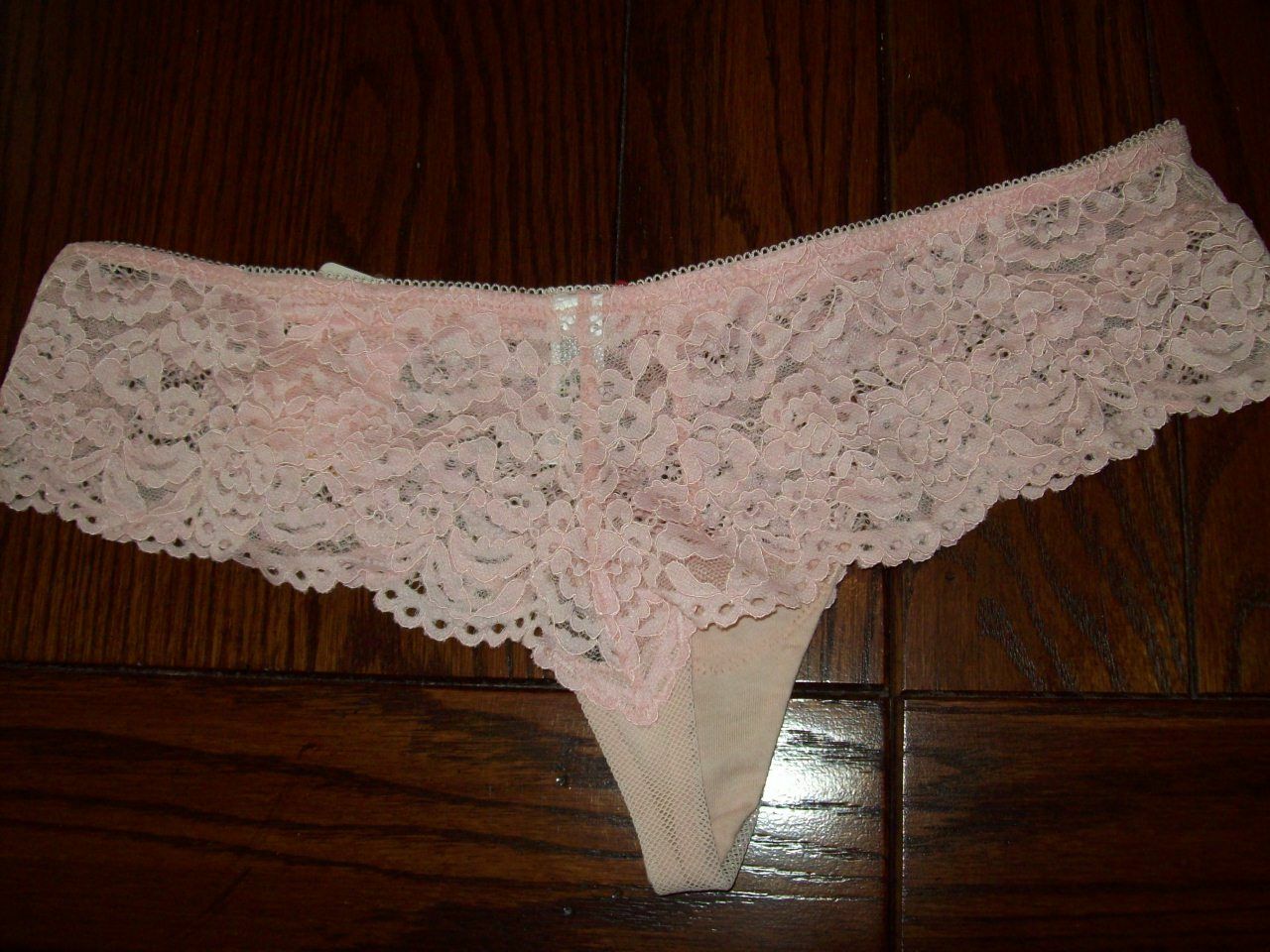 NWT b.tempt’d WACOAL CIAO BELLA LACE CHEEKY TANGA THONG PANTIES 945144 685 PNK S