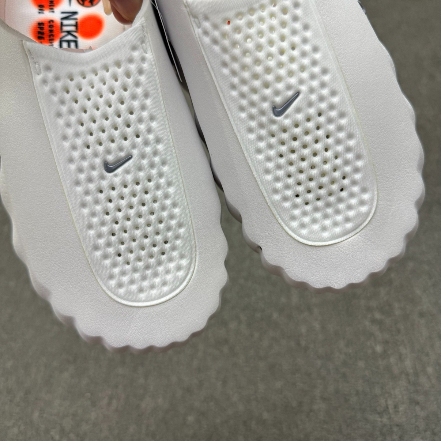 Nike x Travis Scott Mind 001 Triple White Slip-On Clog Slippers