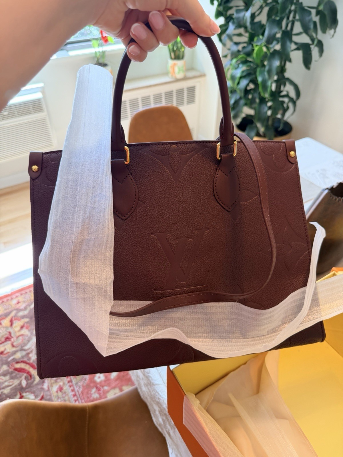 Louis Vuitton OnTheGo Medium Burgundy Monogram Embossed Tote Strap Box