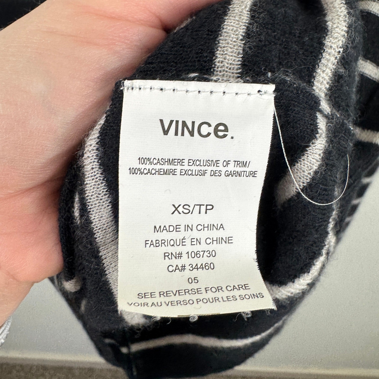 Vince Striped Lightweight Cashmere Sweater XS Black