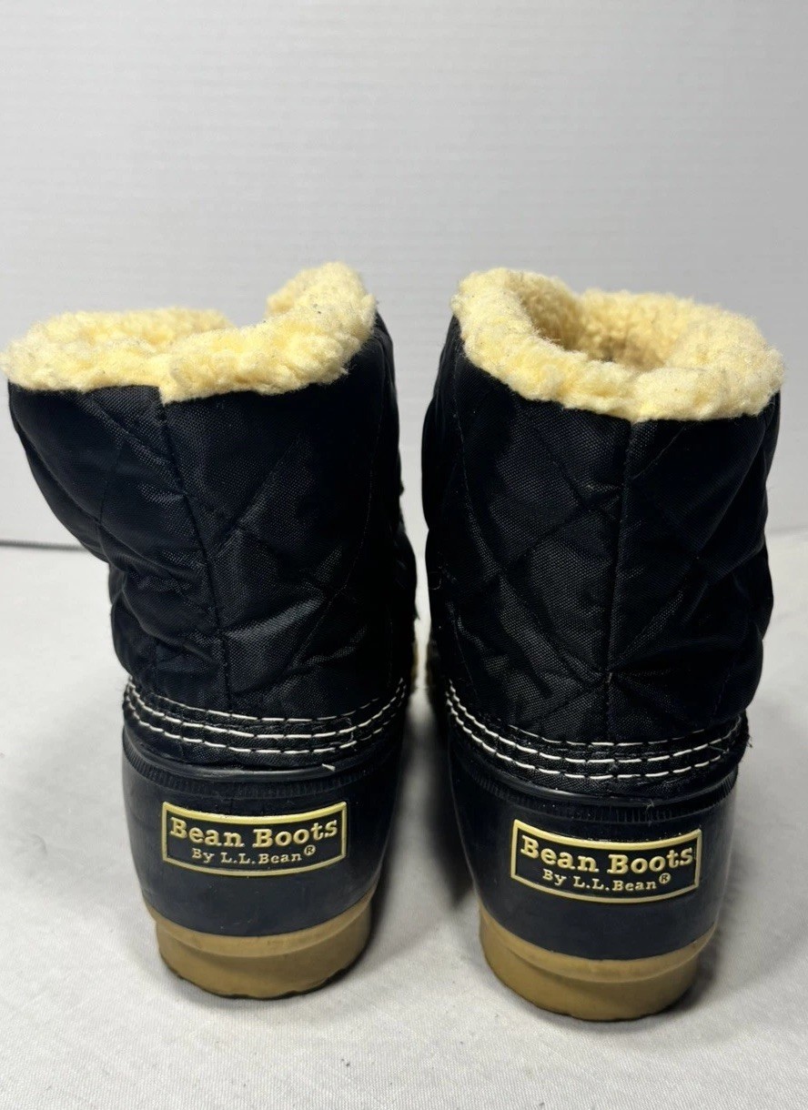 LL Bean Black Quilted Duck lined Boots made in Maine womens 11M Winter snow shoe