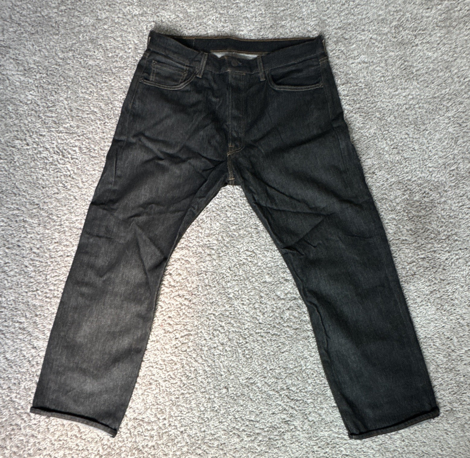 Levi’s 501 Black Cotton Denim Jeans Men Regular Fit Straight Mid Rise 5-Pocket