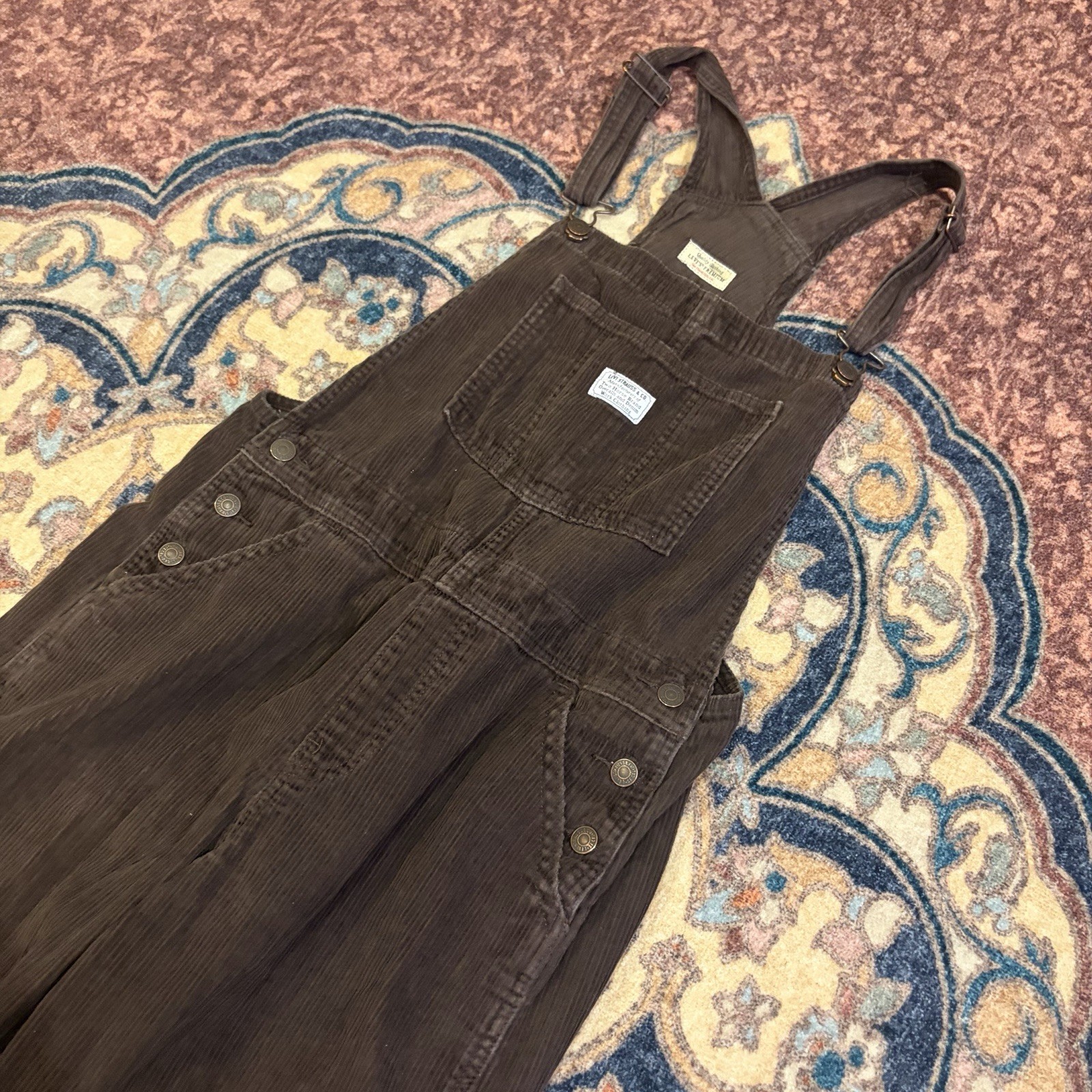 Levi’s Premium Corduroy Overalls Women’s Medium Brown Wide Leg Bib Overalls