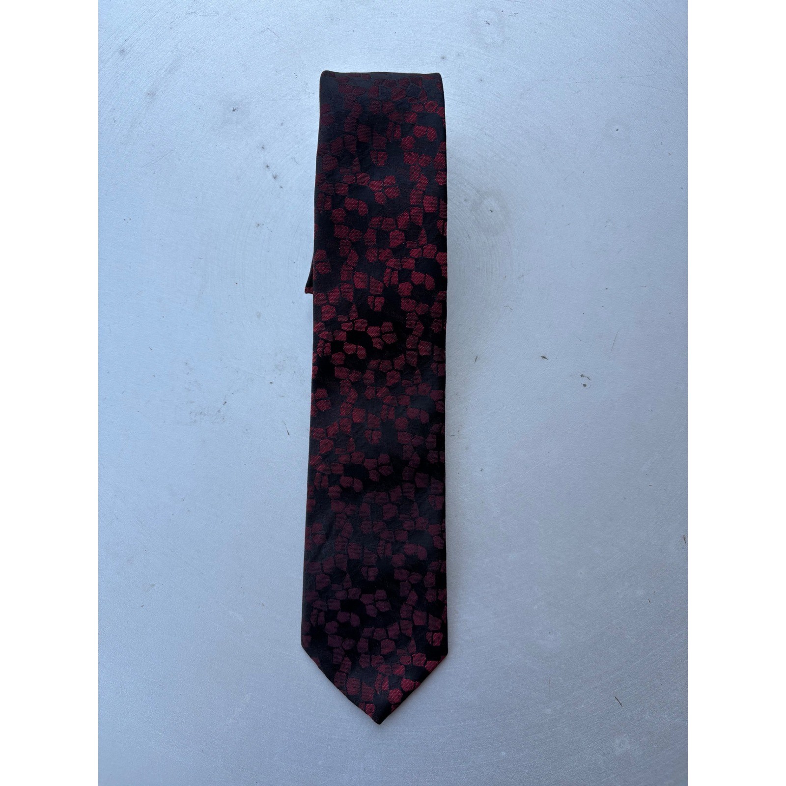 Vintage Commodore Trevira Burgundy Black Geometric Mosaic Necktie 3in Width