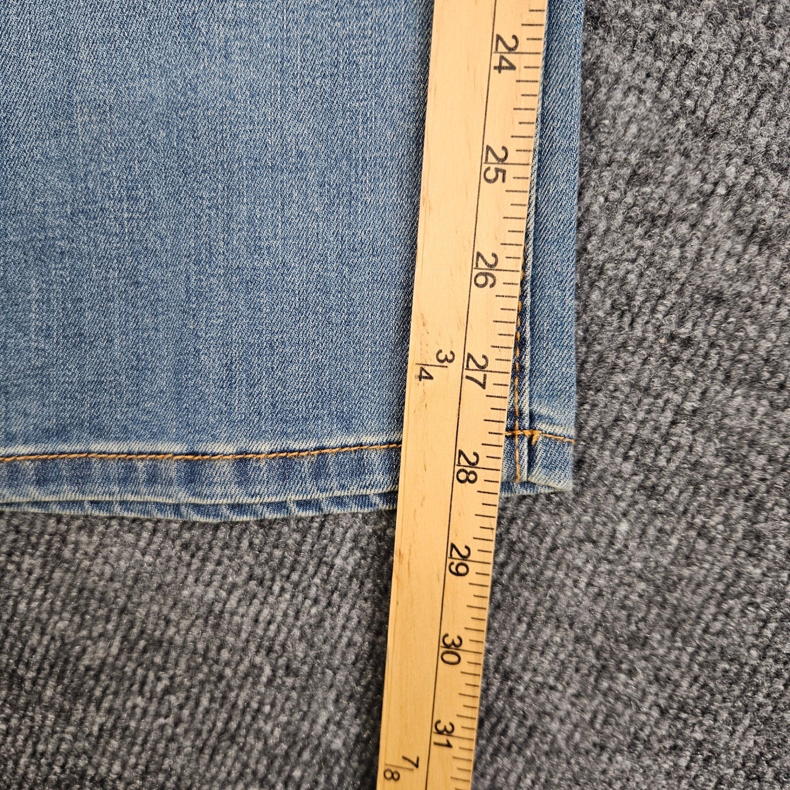 Levis 541 Athletic Fit Jeans Boys 18 Reg W29 L29 Relaxed Straight Denim Med Wash