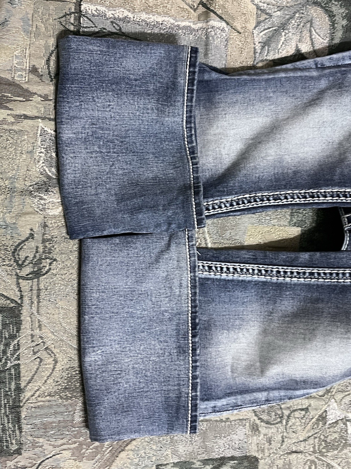 Rock Revival Nancy Mid Rise Bootcut Jeans Size 27 Embellished Pocket Y2K Denim