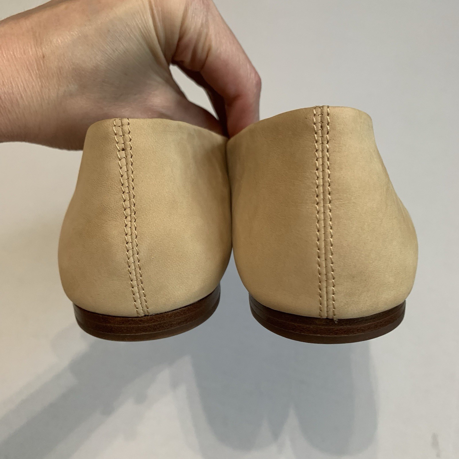 VINCE Leah Beige Suede Square Toe Flats Women’s Size 8