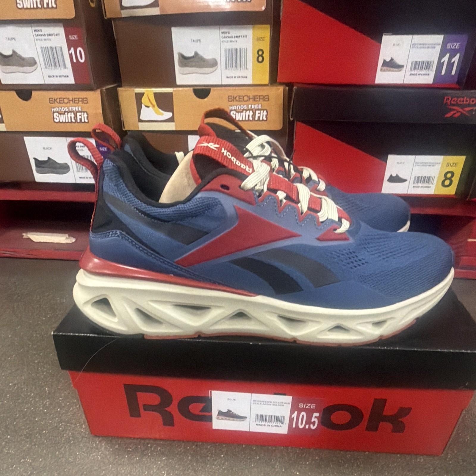 Reebok Men’s Soleus Run Blue Red White Low Top Lace Up Mesh Running Sneaker