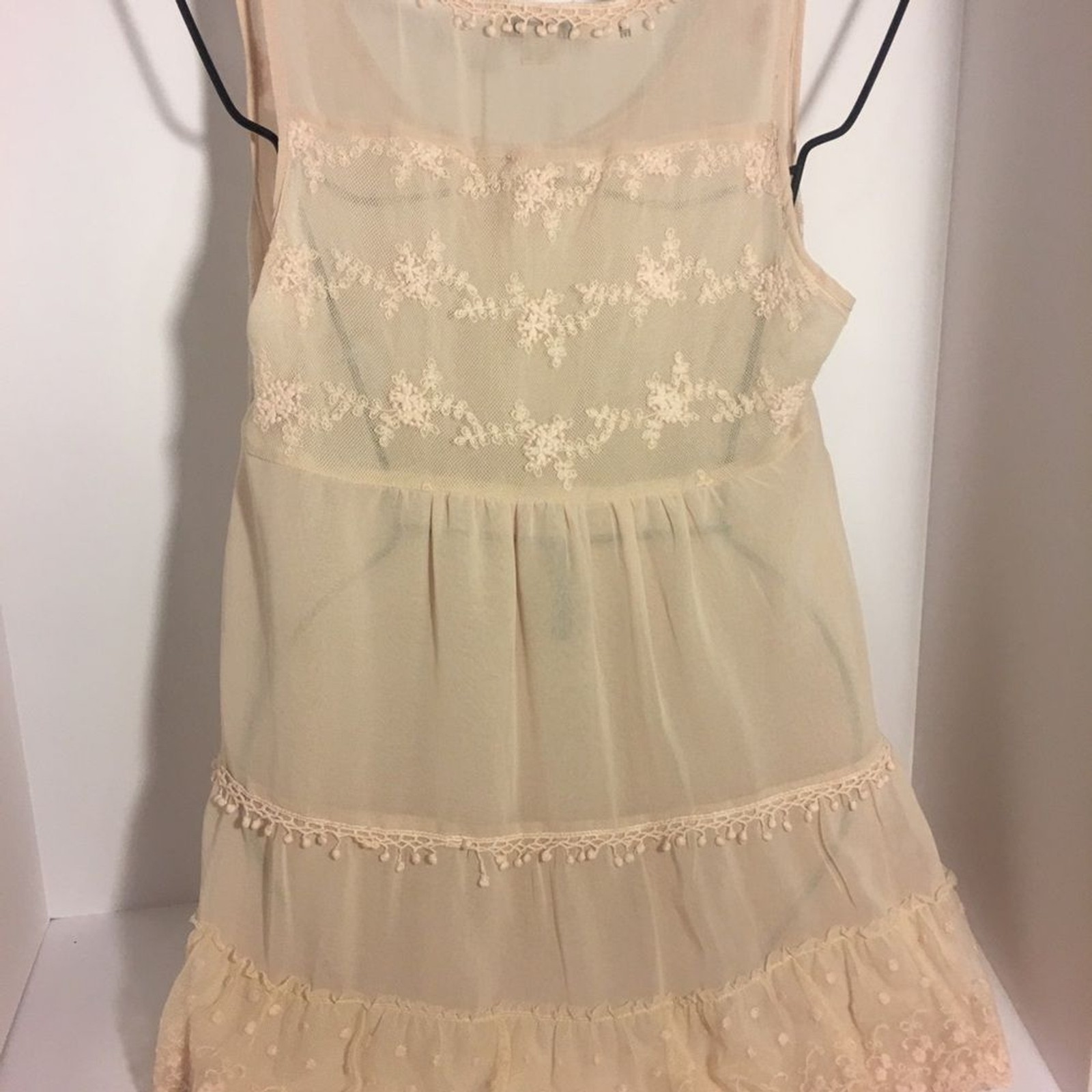 Lace Vintage pink top M
