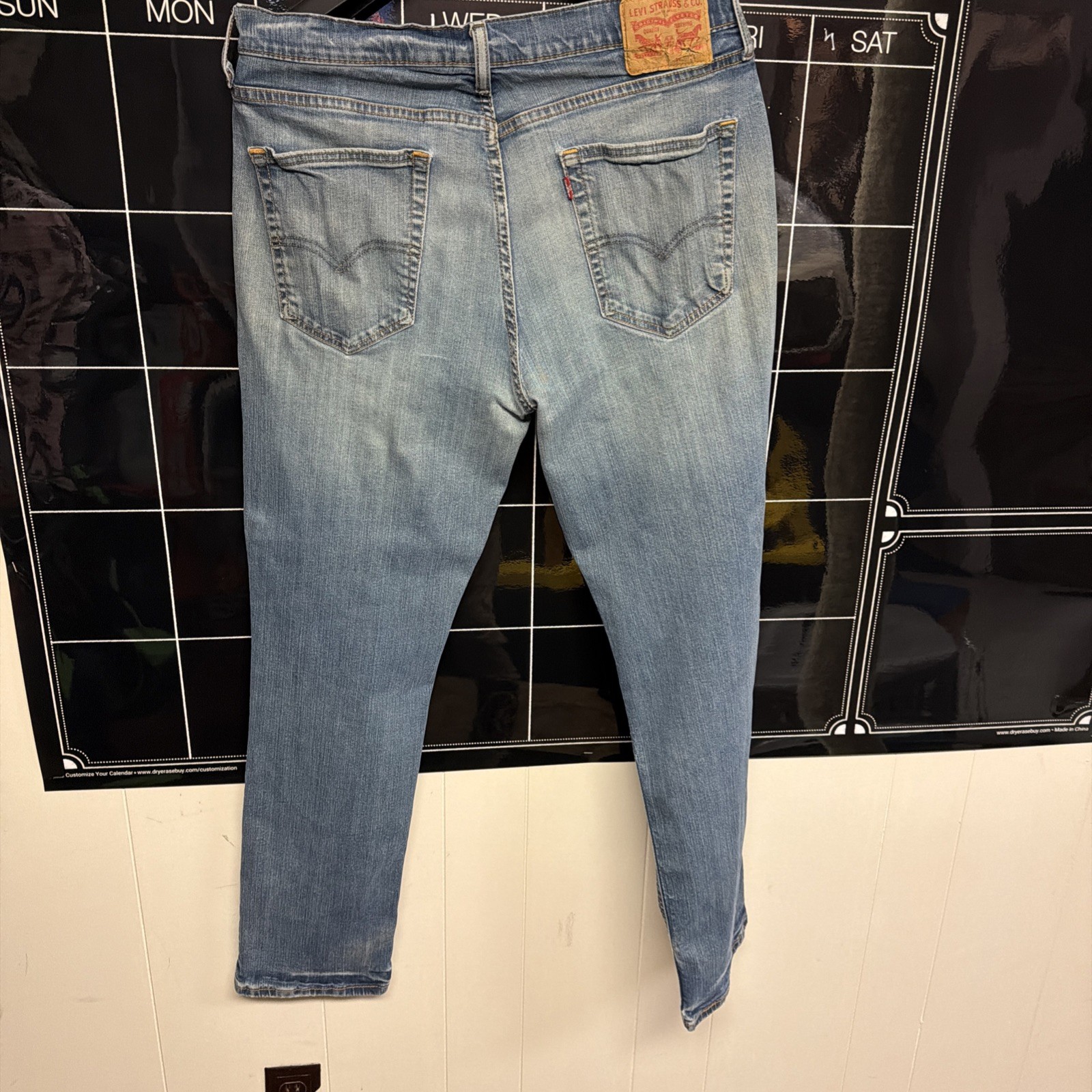 Levis 541 Athletic Taper Mens Blue Jeans 36×34 Medium Wash Stretch Denim