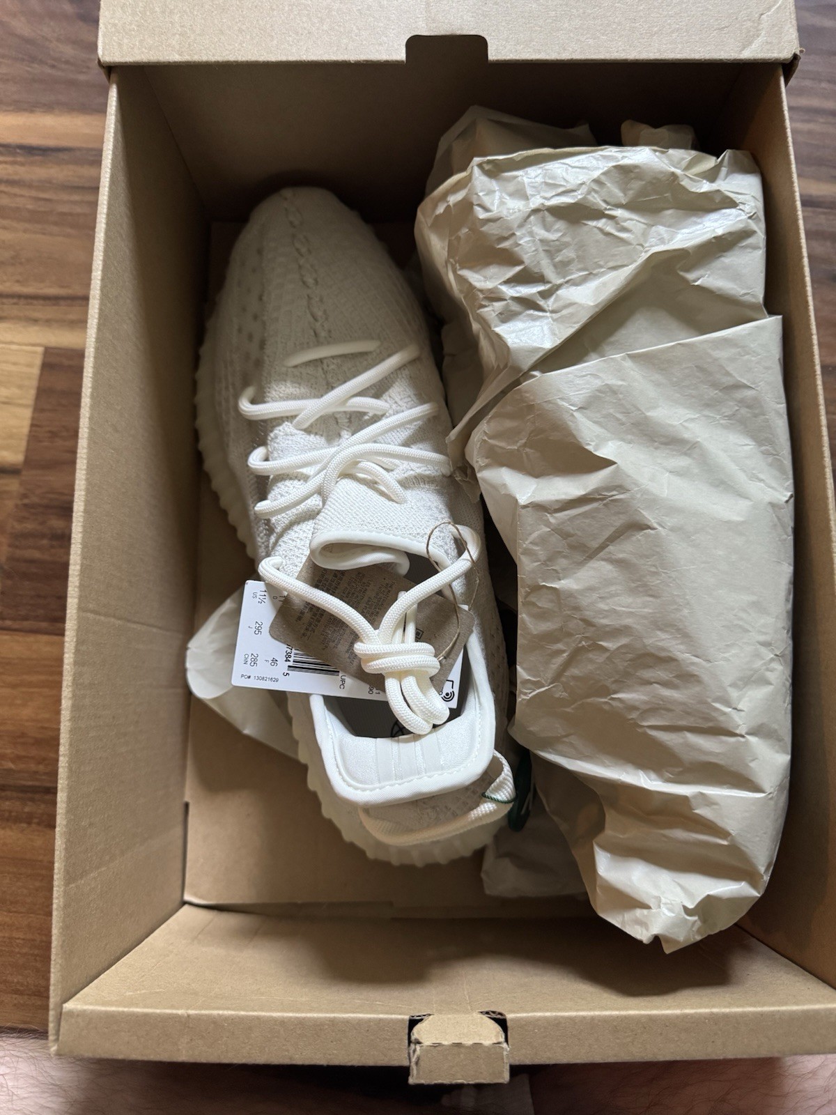adidas Yeezy Boost 350 V2 Bone/Bone/Bone White Low Top Lace Up 2022 HQ6316