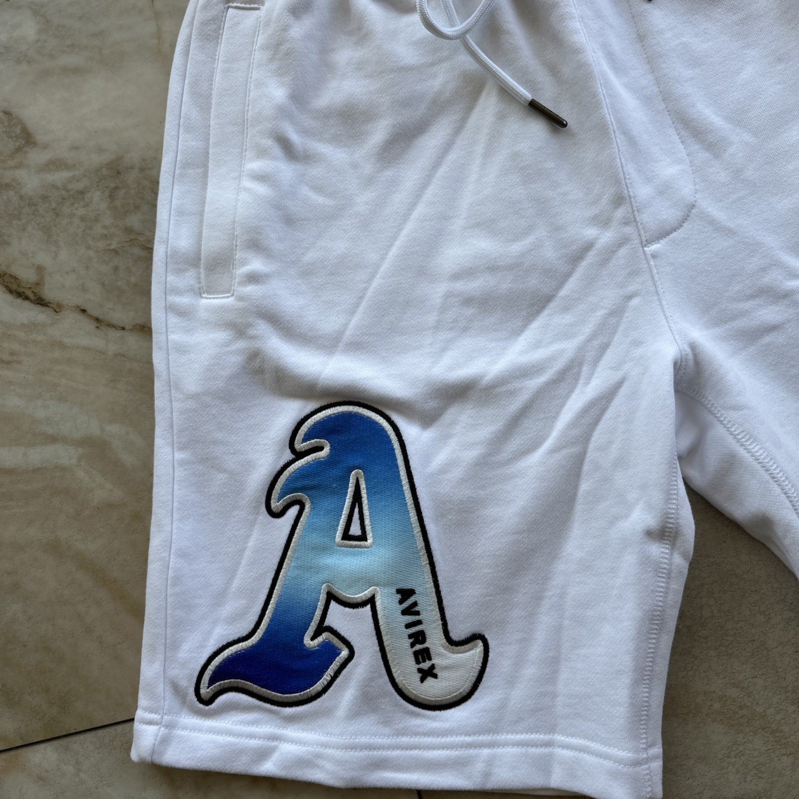 Avirex White /Blanc 100% Cotton Size Small Embroidered Shorts MSRP:$168/-New