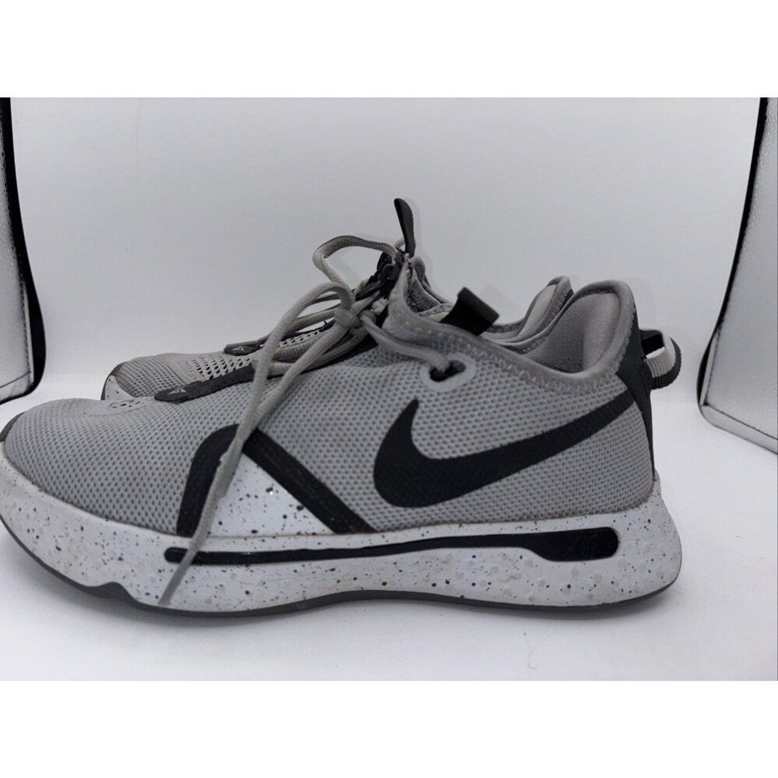 Nike PG 4 Team Wolf Grey Anthracite Black CK5828-001 Men’s Size 8
