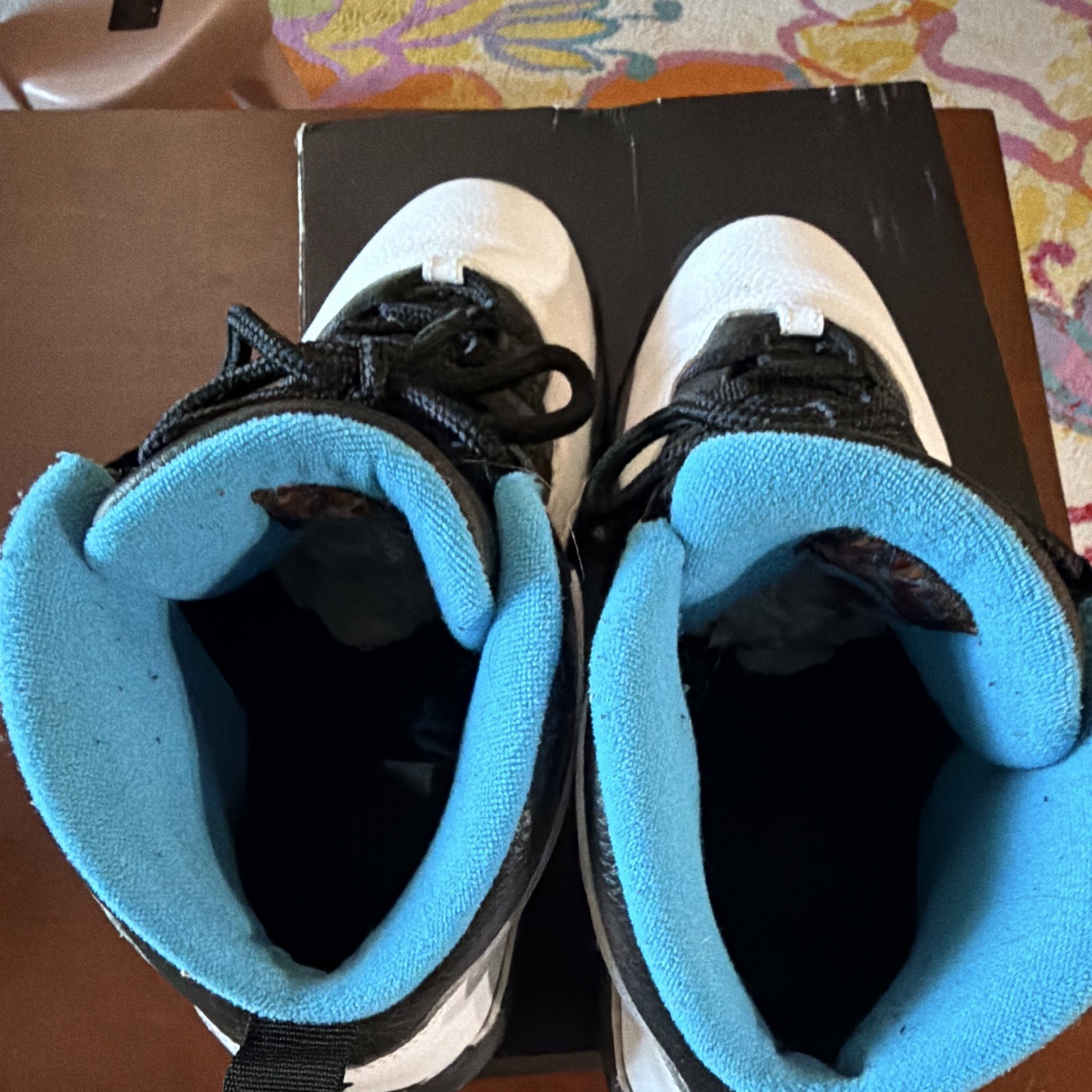 Jordan Air Jordan 10 Retro 2014 Powder Blue White/Black/Blue used.
