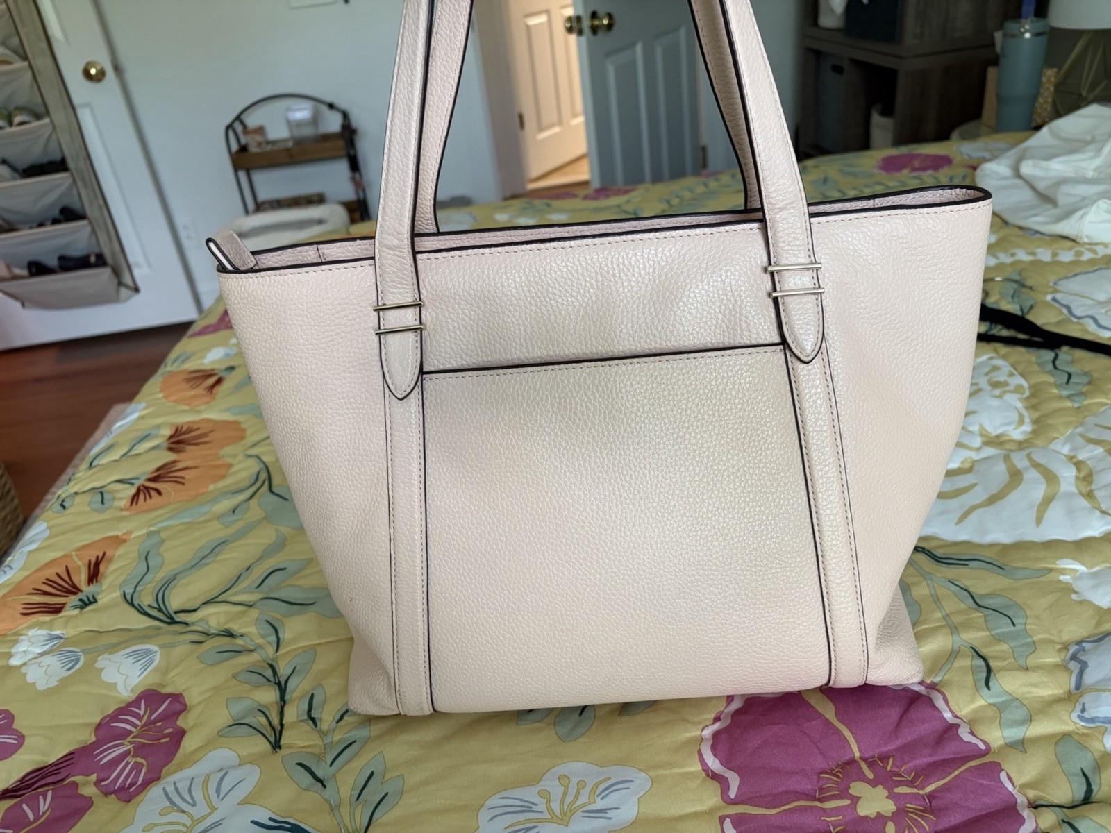 kate spade new york Women’s Beige Pebbled Zip Top Tote, Gold Hardware