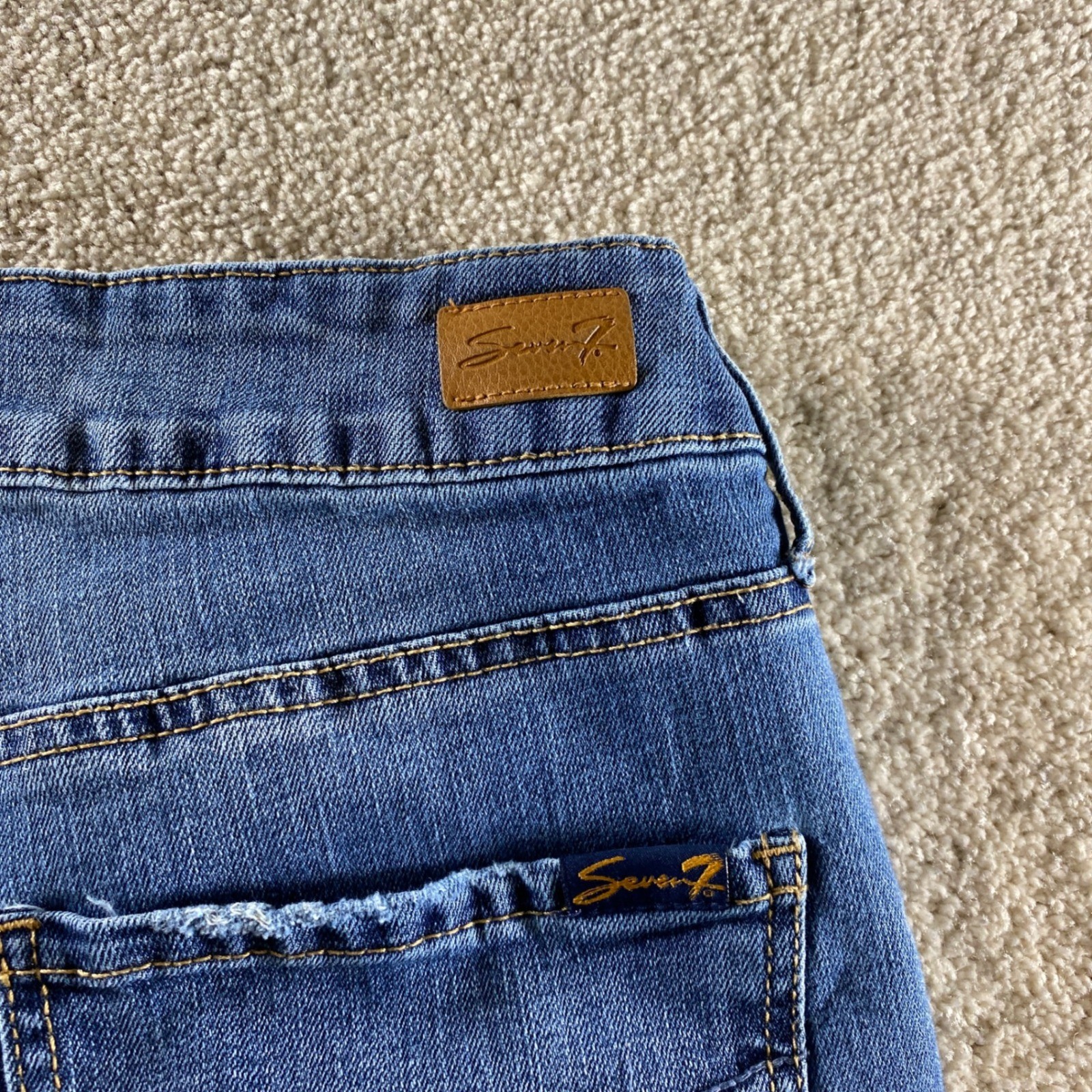 Seven7 Slim Straight Jeans Womens 8 Blue Excellent Distressed High Rise Raw Hem
