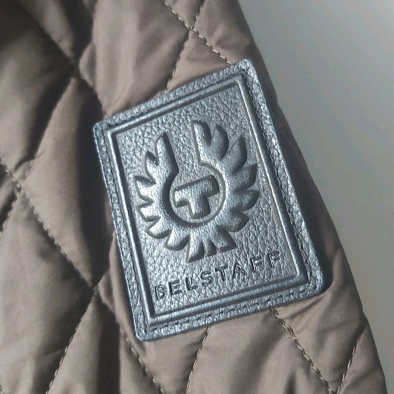 Belstaff Diamond Quilted Jacket Men XL Brown Padded Logo Pockets Zip