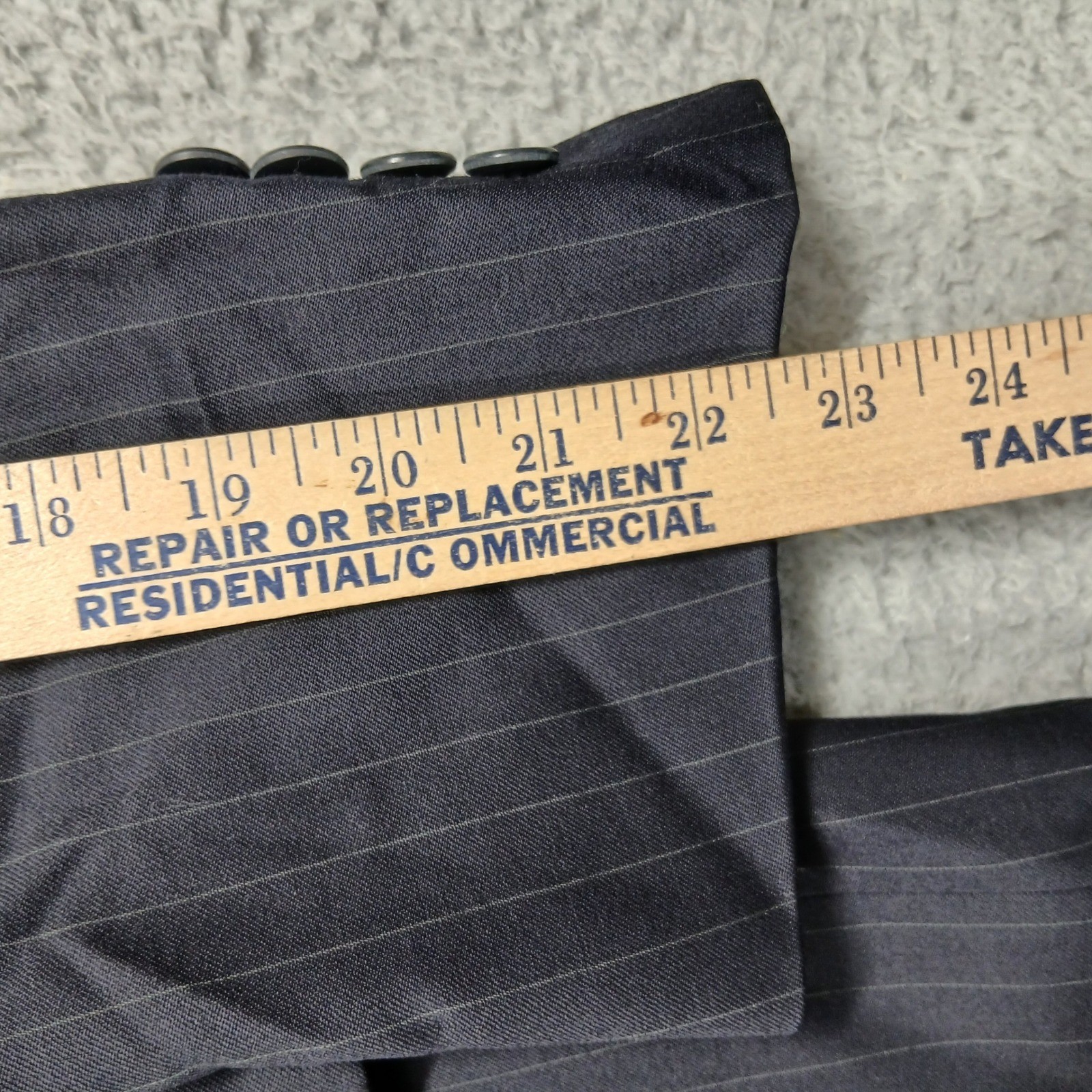 Hart Schaffner Marx Gold Trumpeter Blazer Men 44R Navy Pinstripe Wool Jacket