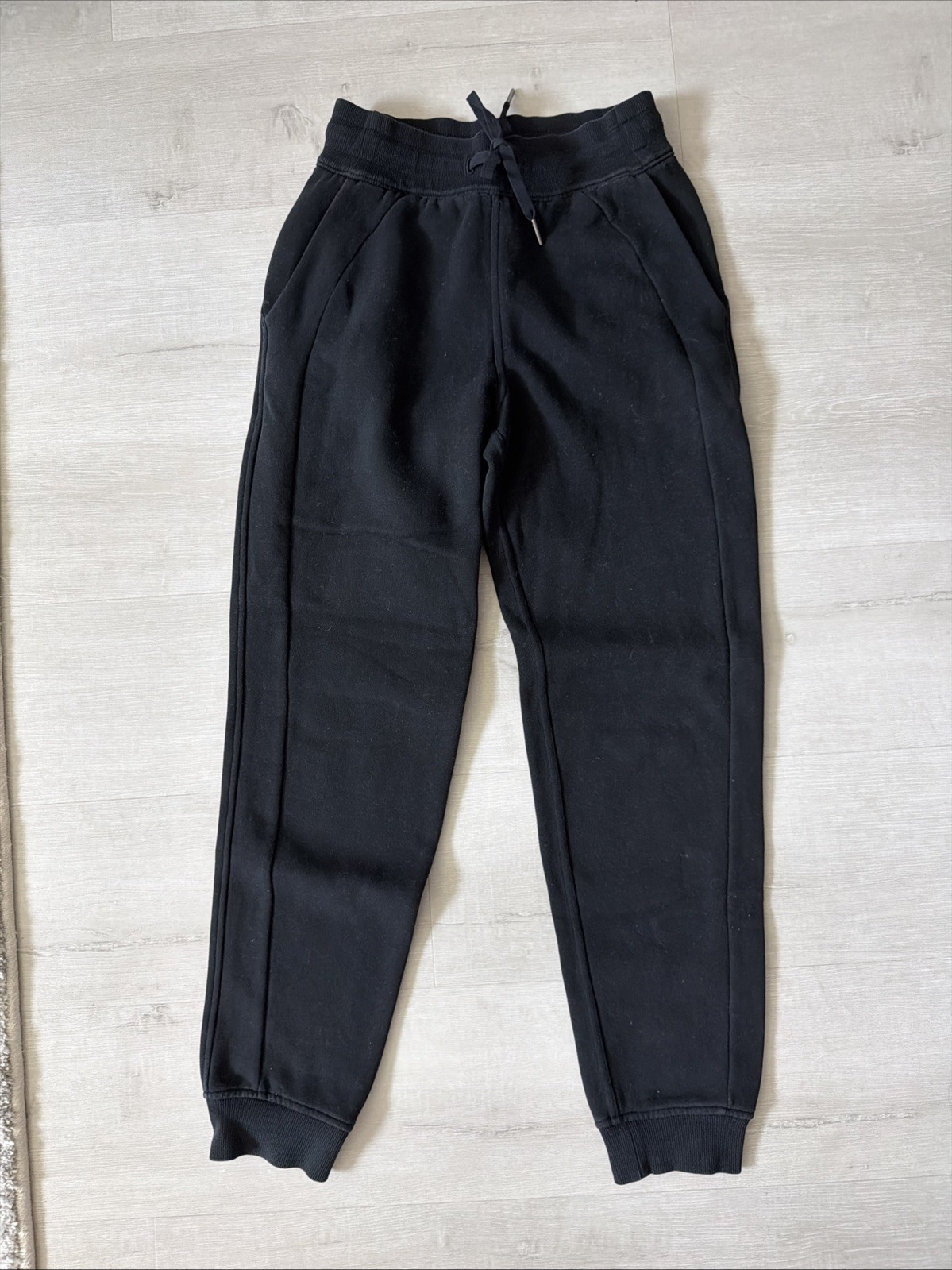 Lululemon Black Jogger Sweatpants Size 2 Cotton Polyester Blend Casual Comfort