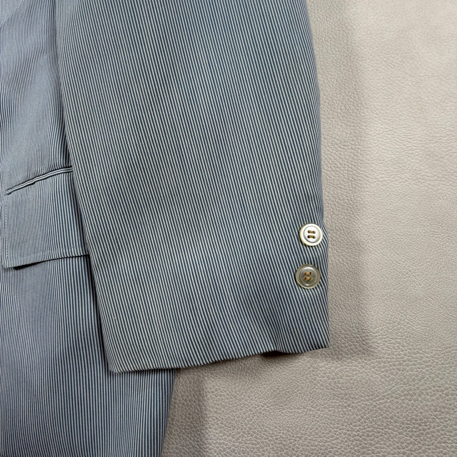 Vintage Haspel Seersucker Blazer 42R Mens Blue White Pinstripe Coat Suit Jacket