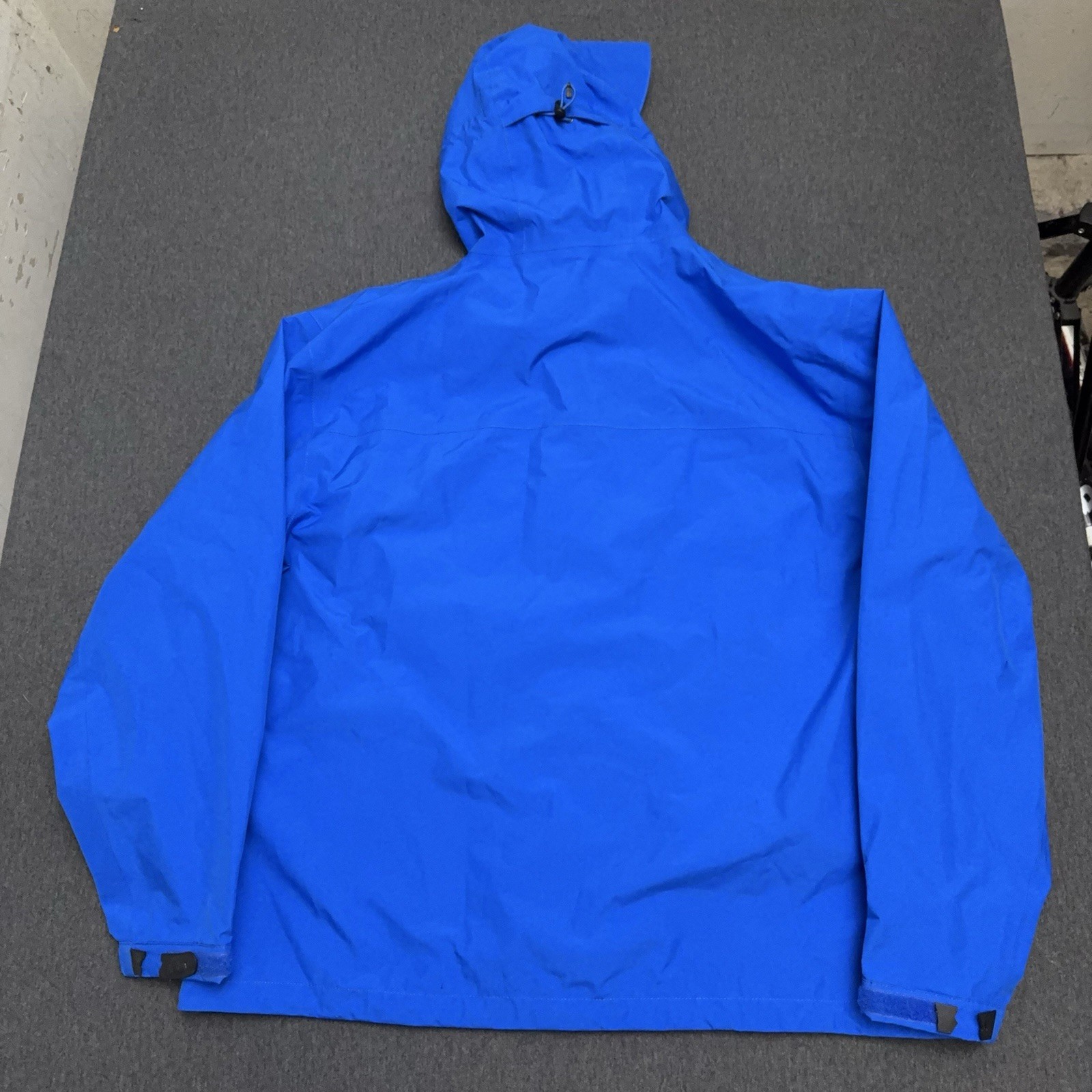 Cabelas Goretex Jacket Men Large Blue Dry Plus Rain Coat Full Zip Hooded READ