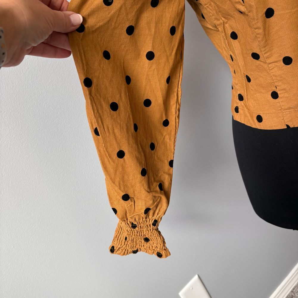 Madewell Corduroy Polka Dot Puff Sleeve Button-Up Top in Caramel Size 6