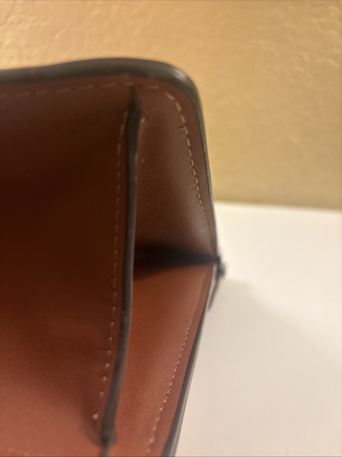 COACH WILLIS 2 Tone Brown LEATHER 2-WAY W HANDLE CROSSBODY BAG 10” Stain (o66