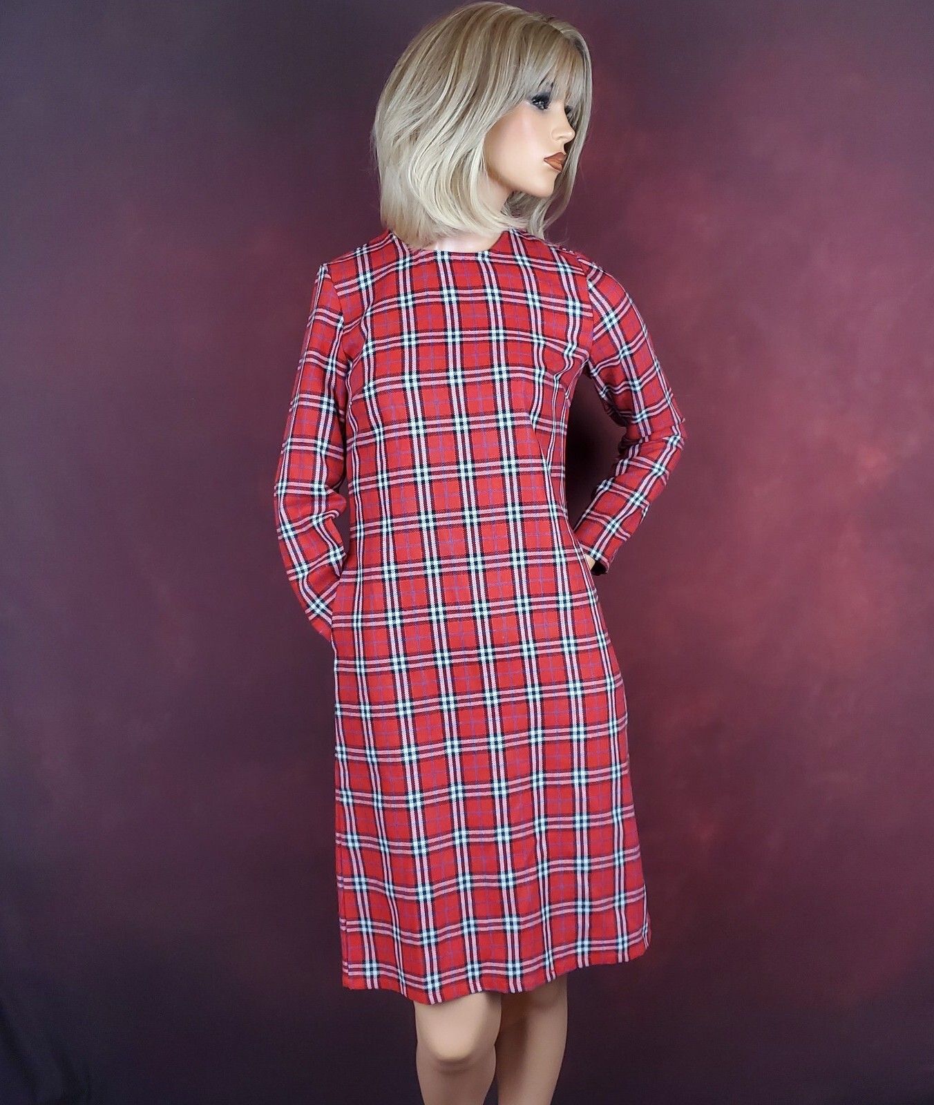 Women’s Wear to Work Dress Size S Red Black White Plaid Long Sleeves Sheath NWT