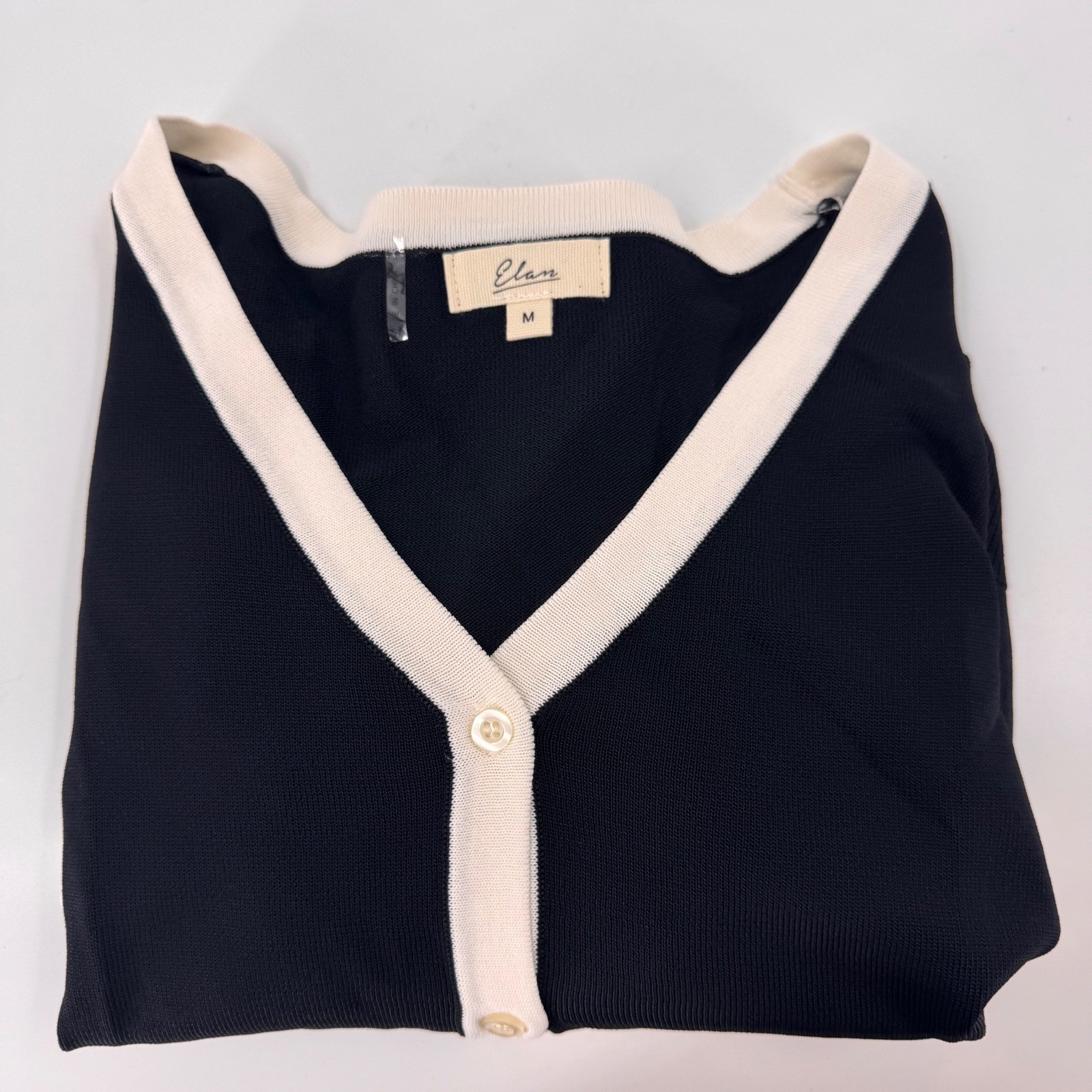 Elan Womens Black Ivory Contrast Trim V-Neck Button Cardigan Sweater Medium