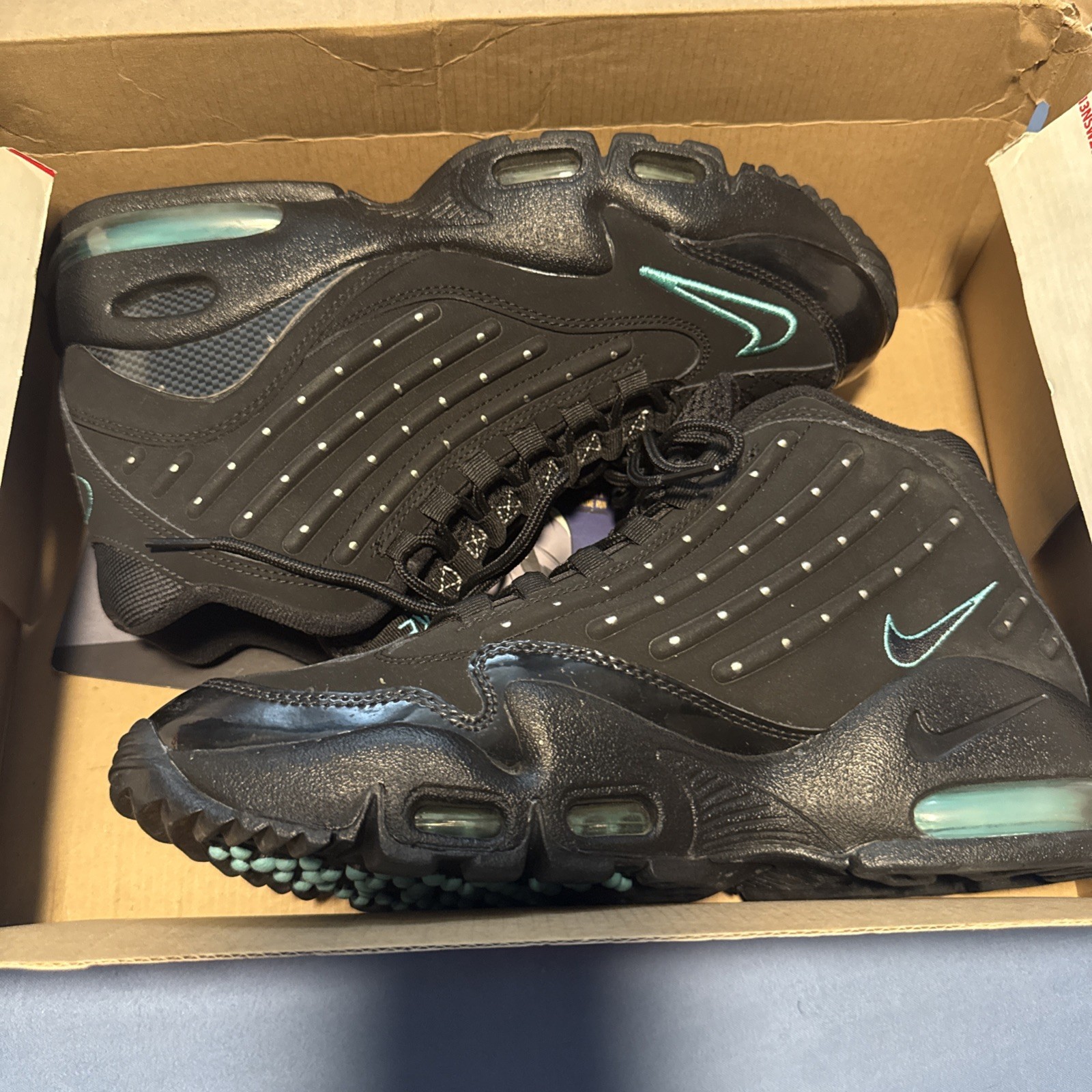 NIKE AIR GRIFFEY MAX II 2 MENS TRAINING SHOES – MENS SIZE 9.5