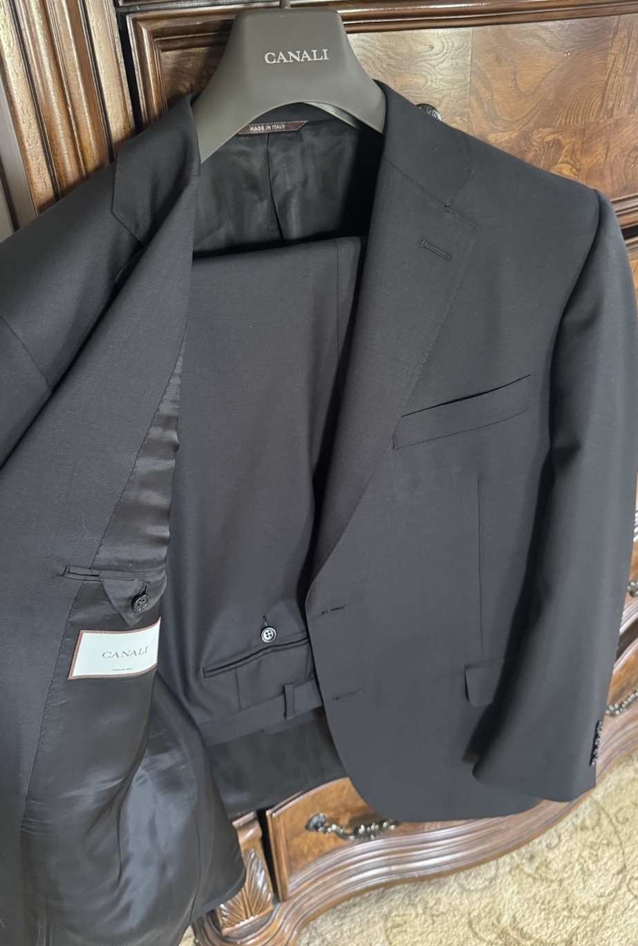 Canali Solid Wool Black Suit Size US 46R / EU 58 MSRP $2295