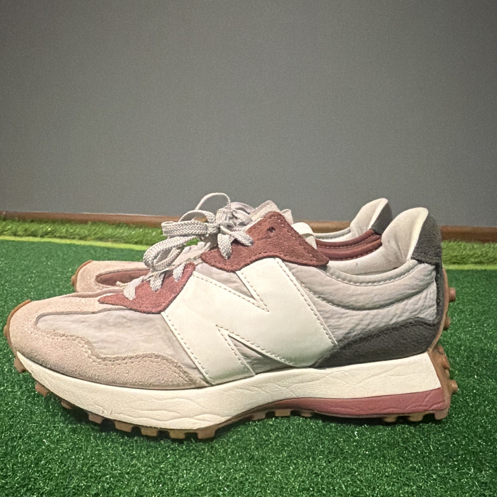 New Balance 327 Stone Pink/Raincloud Women’s Low Top Lace-Up Suede Sneakers