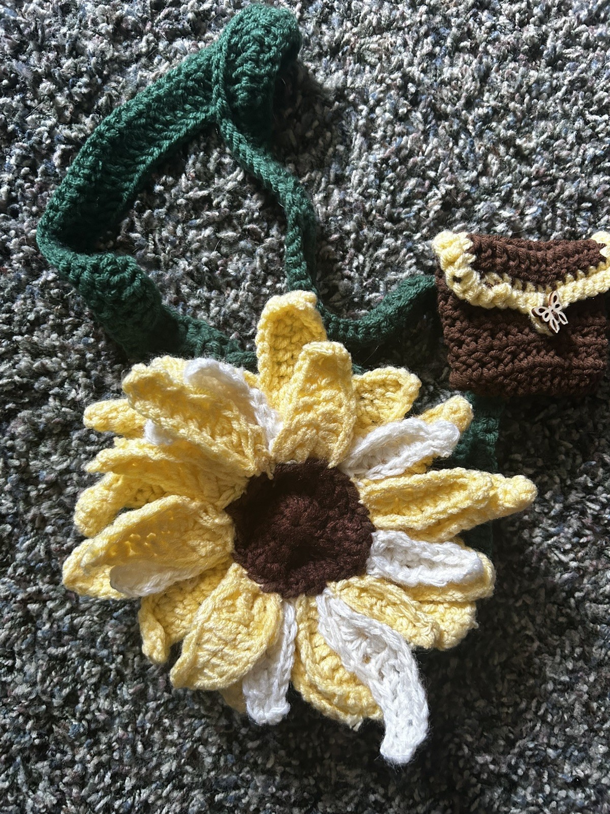 Crocheted Sunflower Purse and Wallet set