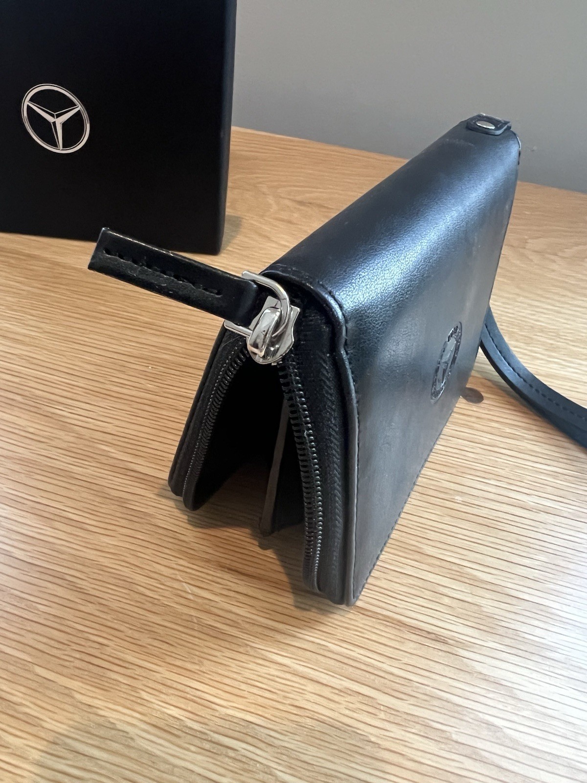 Authentic Mercedes-Benz Wallet change Wristlet Clutch Black Detachable Strap NIB