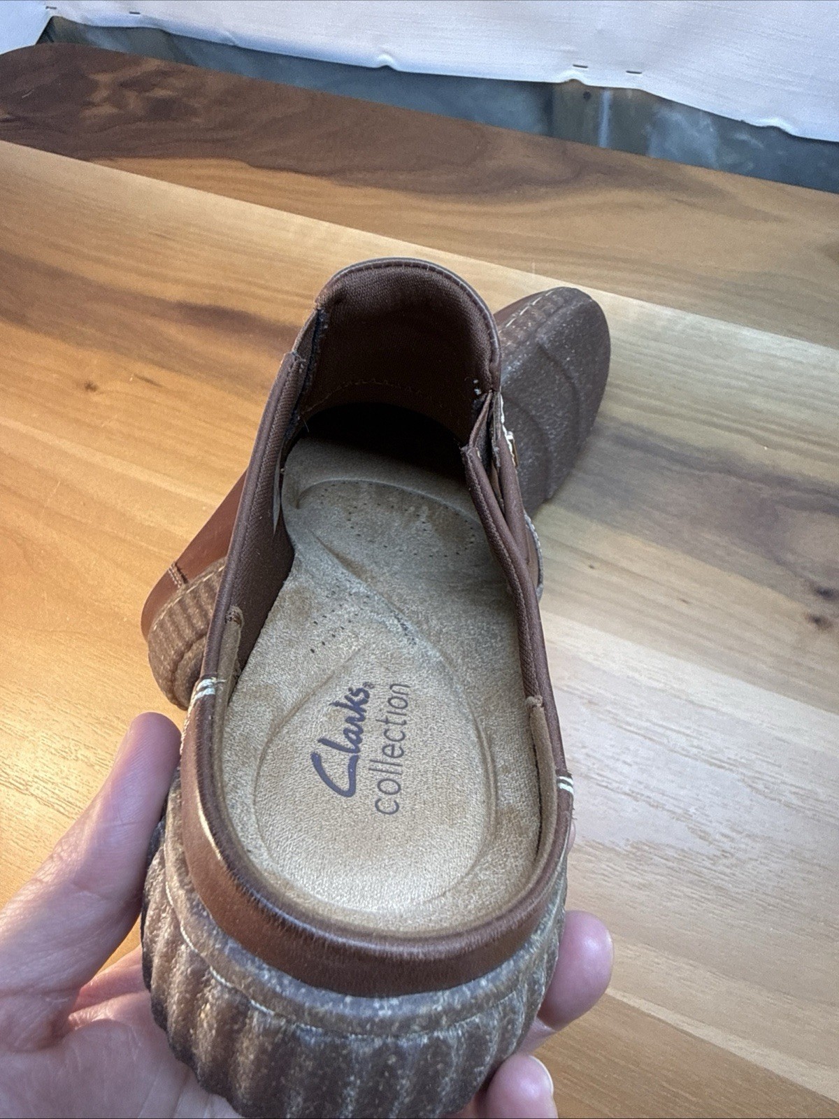 Clarks Women’s Caroline Bay Leather Clogs Mules Shoes size 8.5 Brown Comfort