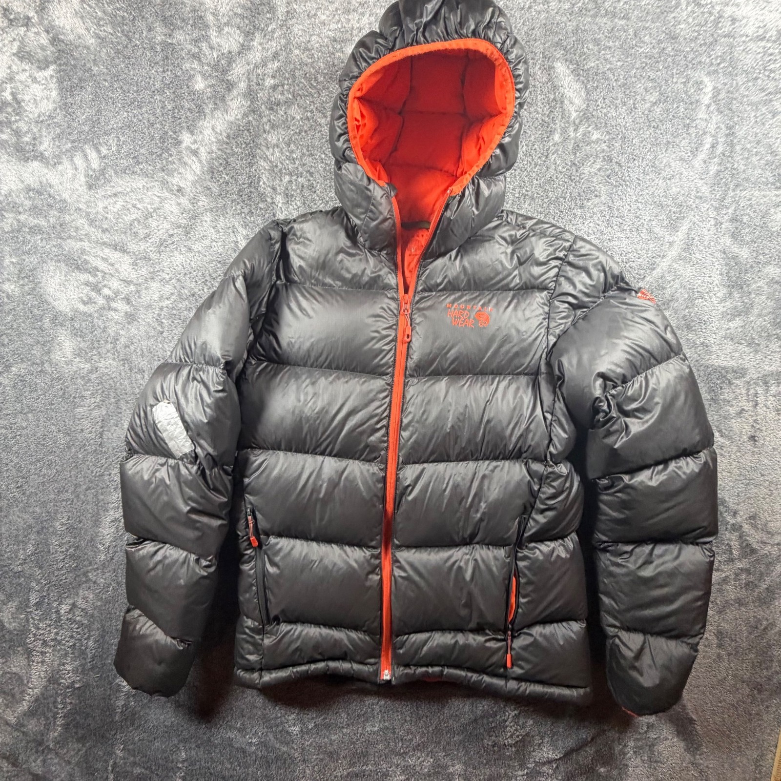 Mountain Hardwear Jacket Mens Medium Gray Kelvinator Hooded Down Puffer READ