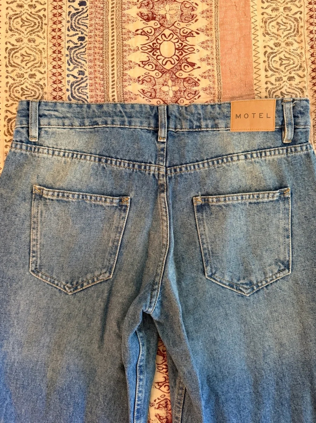 Motel Rocks women’s jeans size 32×30 (US 8) wide-leg, low-rise medium wash