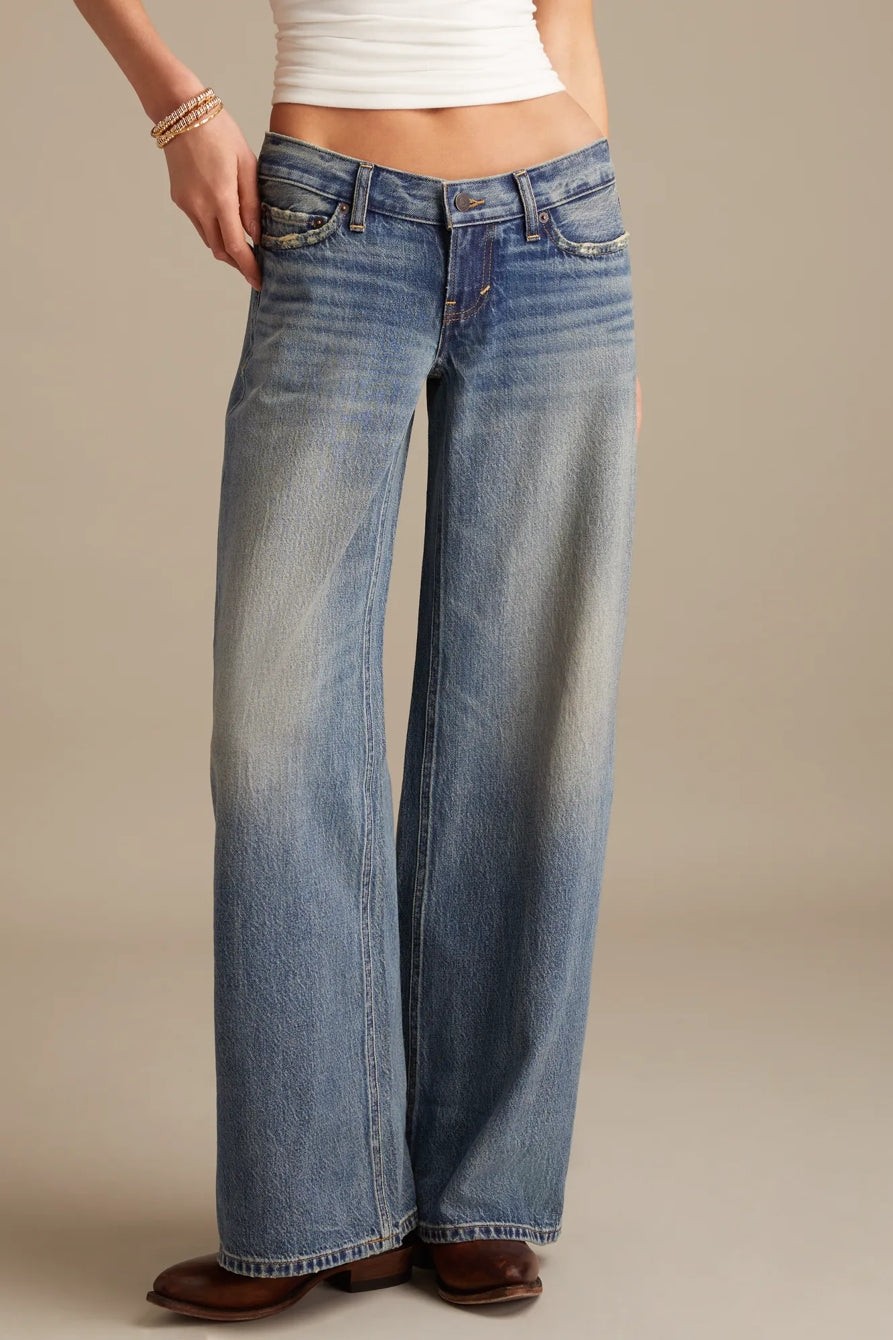 [150926-420] WOMENS LUCKY BRAND SUPER LOW RISE ULTRA WIDE – GET LOW WASH