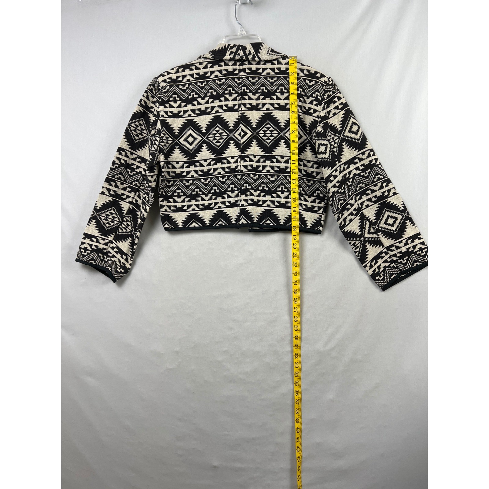 Flashback Cropped Jacket Women Size S Black Cream Geometric Tribal Cotton New